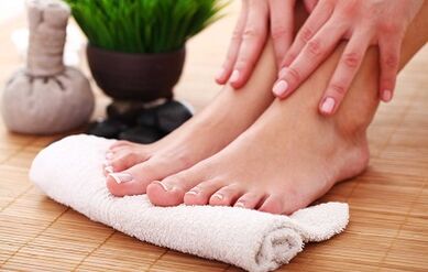 Bacakların tırnaklarında mantar oluşumunun önlenmesi